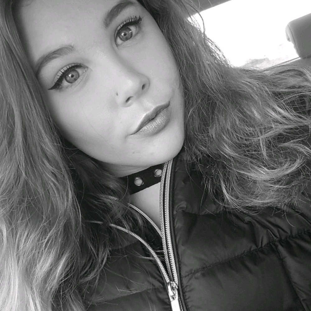 Meet your Posher, Allie